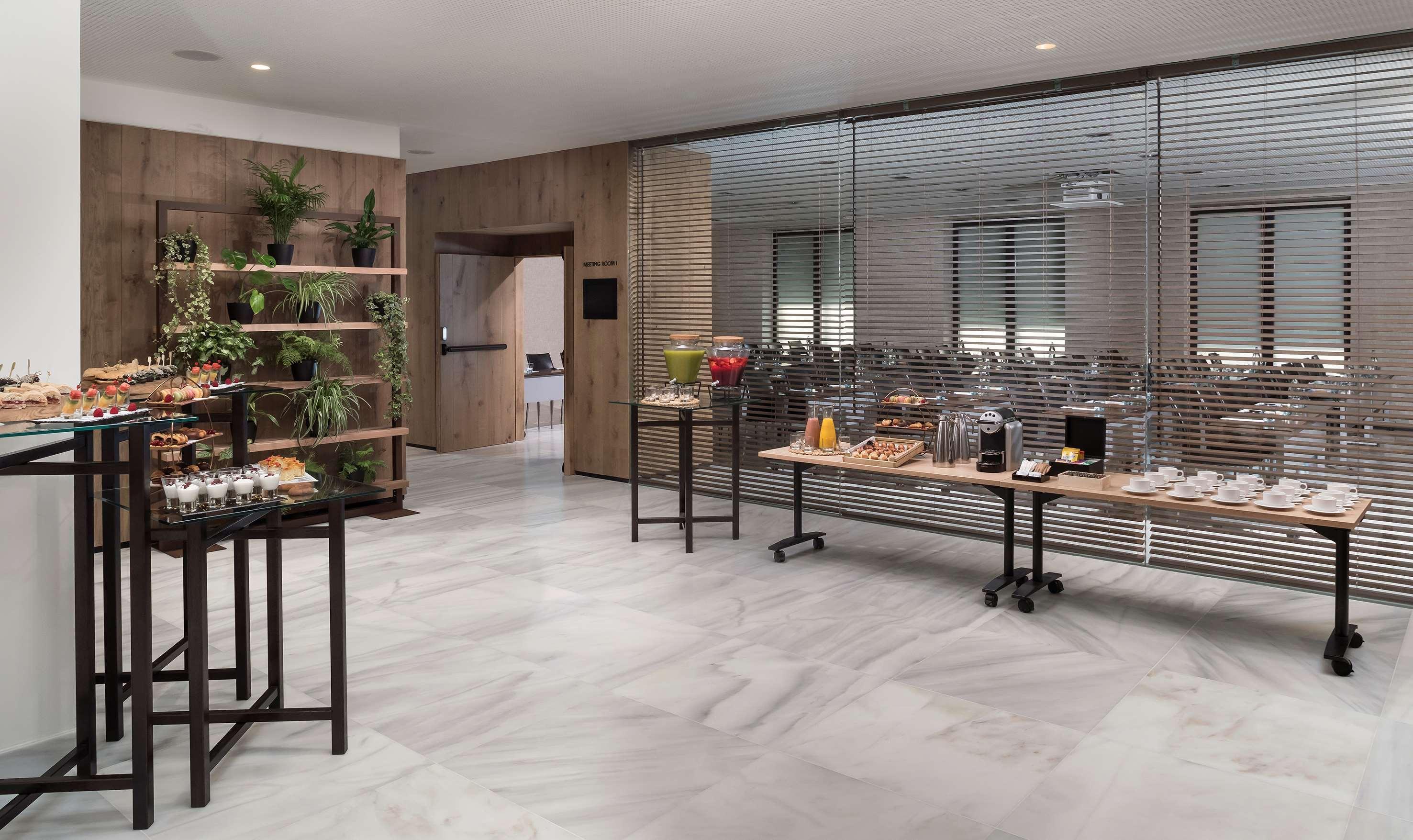 Melia Madrid Serrano Экстерьер фото